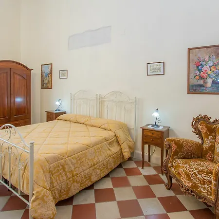 Casa Li Santi Apartment